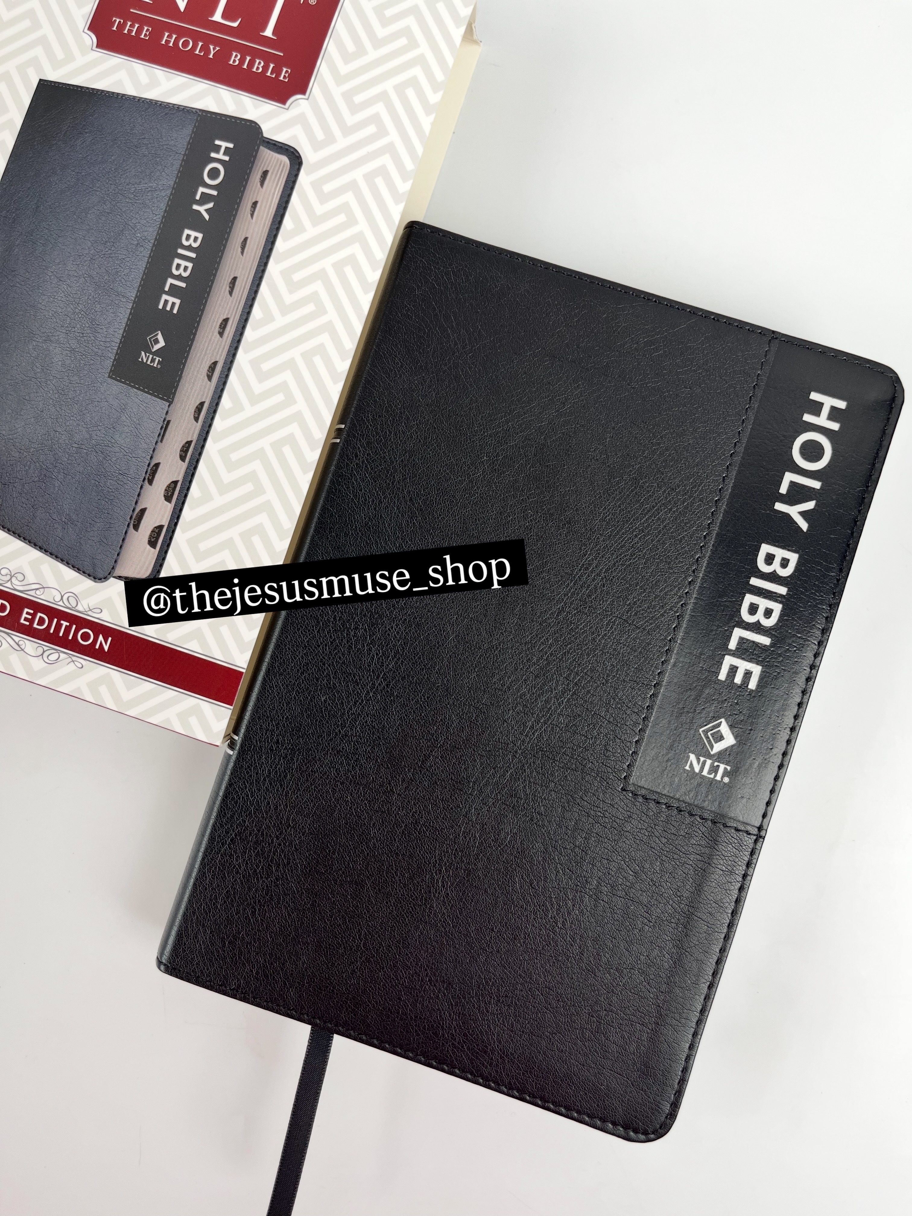 NLT Personal Size Bible-Black/Leather/Indexed